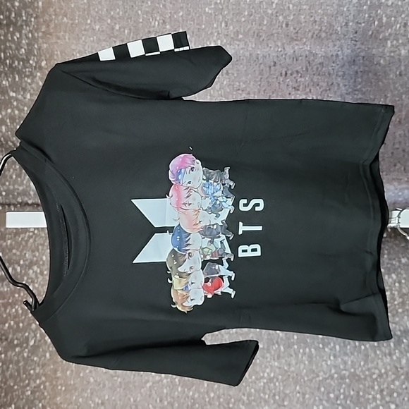 BTS Shirt and short set. - Picture 2 of 4